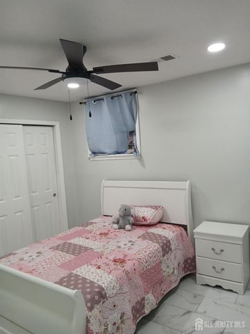 274 College Drive, Edison, NJ 08817