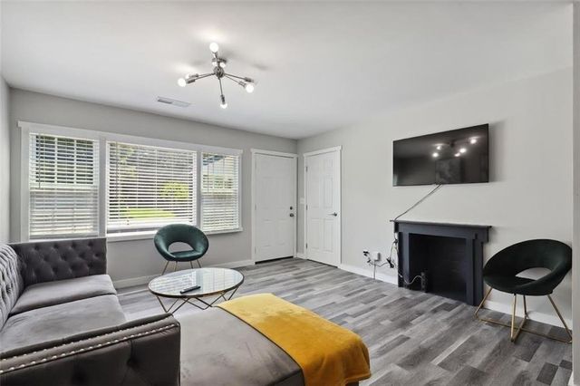 1561 Pontiac SE Place, Atlanta, GA 30315