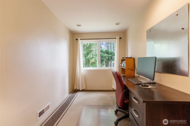 125 Gleason Road, Centralia, WA 98531
