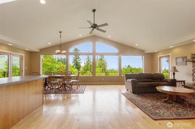 125 Gleason Road, Centralia, WA 98531