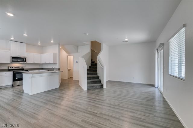 7840 Jupiter Sky Street 2, North Las Vegas, NV 89084