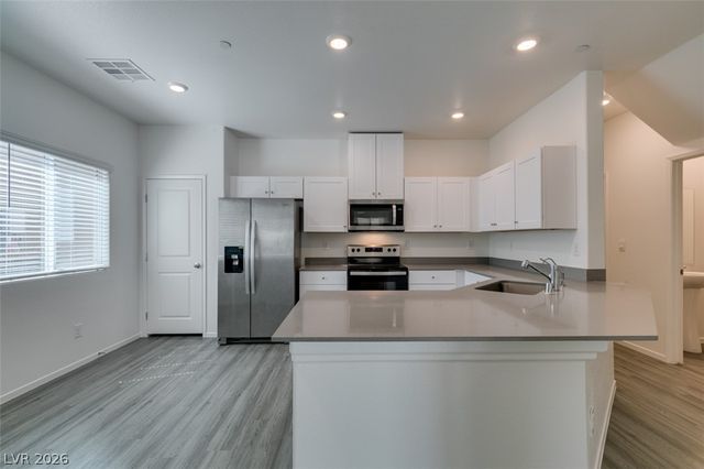 7840 Jupiter Sky Street 2, North Las Vegas, NV 89084