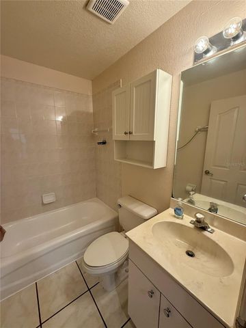 1626 N CRANBERRY BOULEVARD, North Port, FL 34286