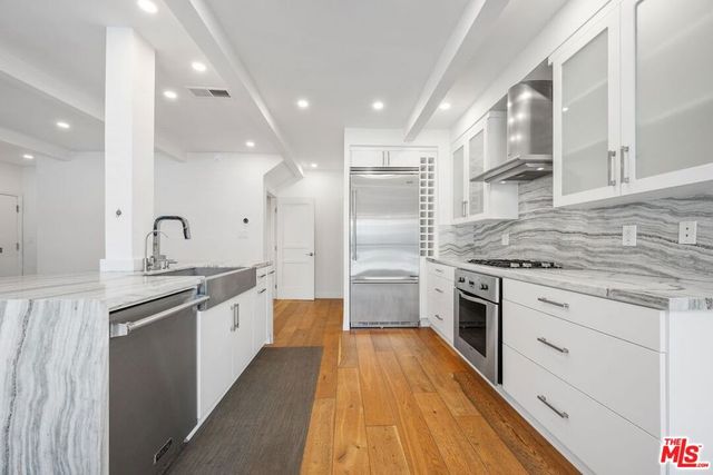 1002 20th Street, Santa Monica, CA 90403