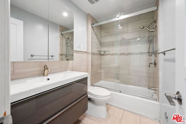 1002 20th Street, Santa Monica, CA 90403