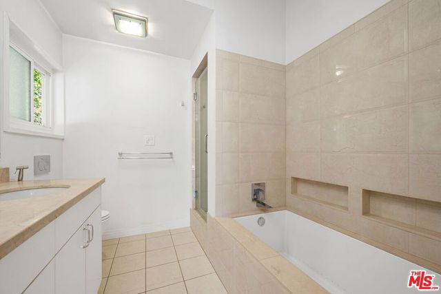 1002 20th Street, Santa Monica, CA 90403