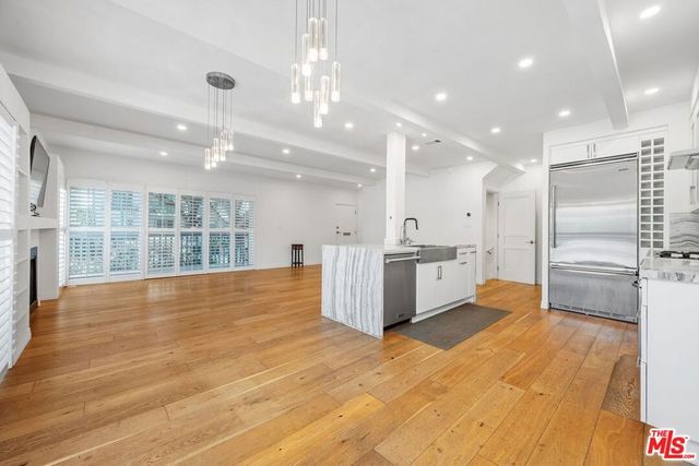 1002 20th Street, Santa Monica, CA 90403