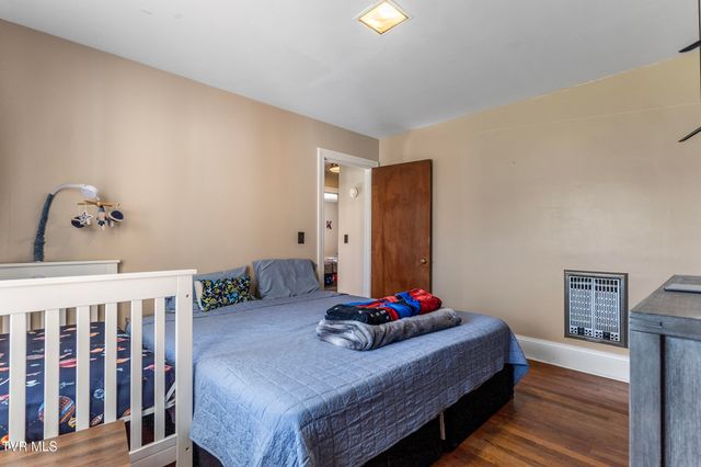 1410 Burgie Street, Elizabethton, TN 37643