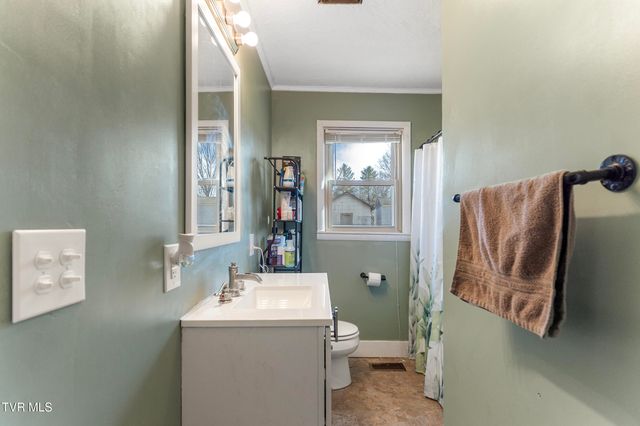 1410 Burgie Street, Elizabethton, TN 37643