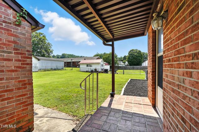 1410 Burgie Street, Elizabethton, TN 37643