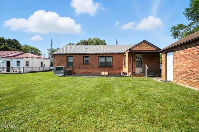 1410 Burgie Street, Elizabethton, TN 37643