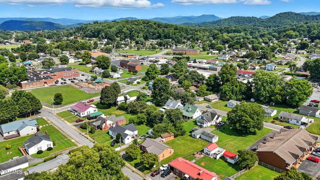 1410 Burgie Street, Elizabethton, TN 37643