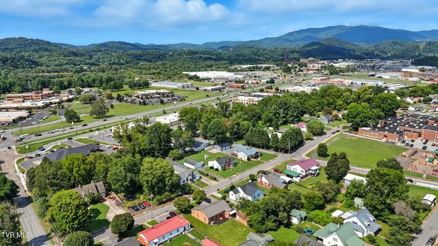 1410 Burgie Street, Elizabethton, TN 37643