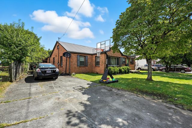 1410 Burgie Street, Elizabethton, TN 37643