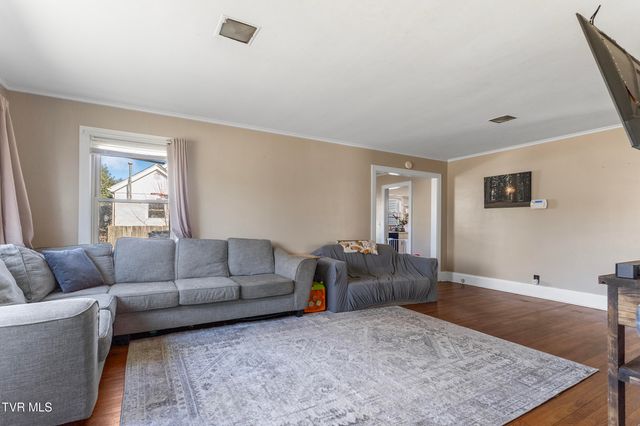 1410 Burgie Street, Elizabethton, TN 37643