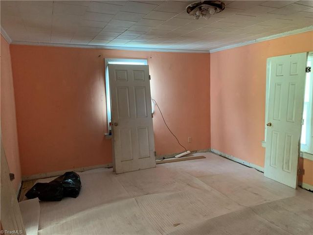 1015 Adams Street, High Point, NC 27262
