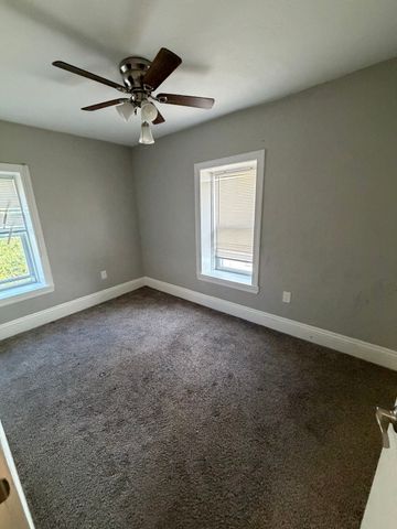 7 Phillips St 3, Beverly, MA 01915