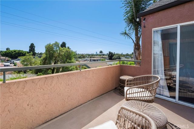 2507 E 15th, Long Beach, CA 90804