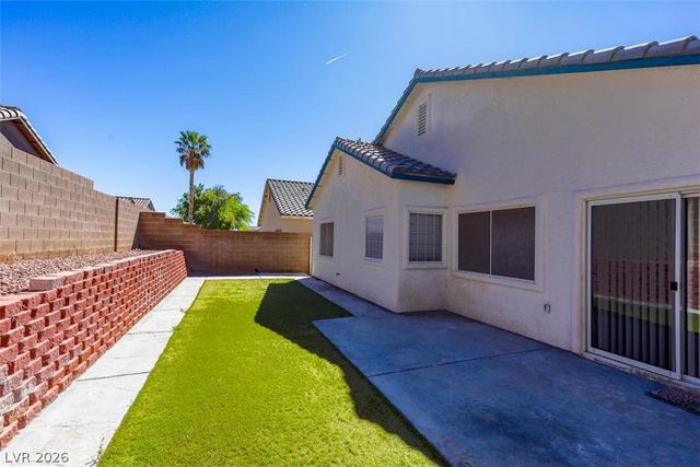 10326 Queens Church Avenue, Las Vegas, NV 89135