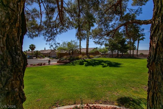 10326 Queens Church Avenue, Las Vegas, NV 89135