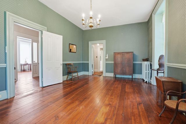 424 W WAVERLY RD, Glenside, PA 19038