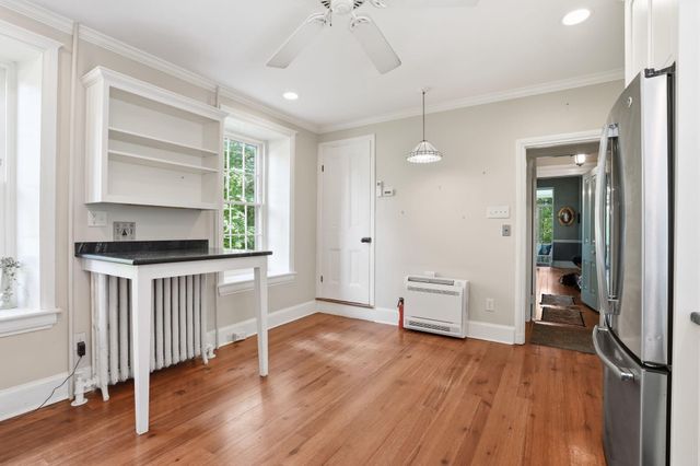 424 W WAVERLY RD, Glenside, PA 19038
