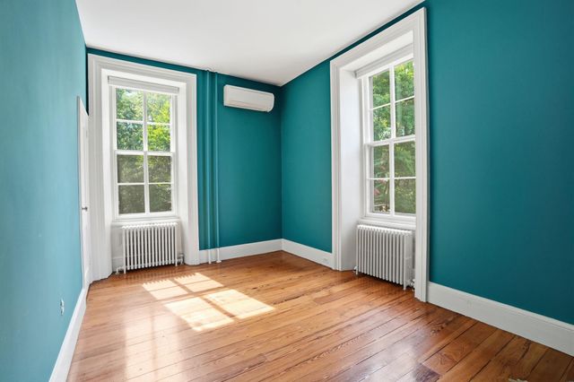 424 W WAVERLY RD, Glenside, PA 19038