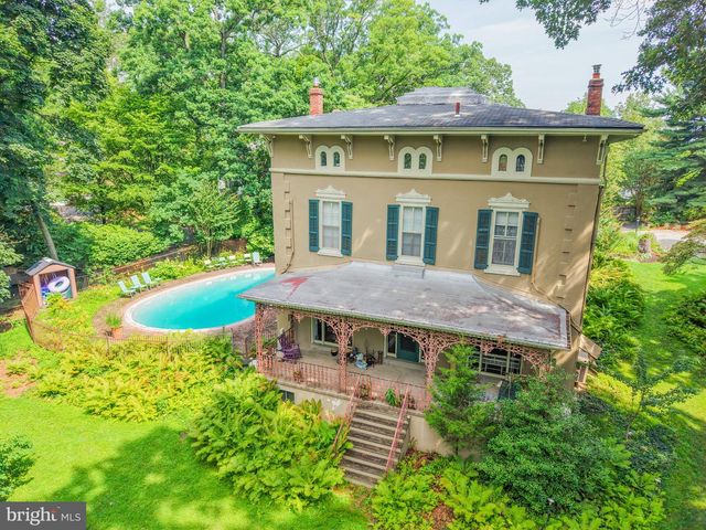 424 W WAVERLY RD, Glenside, PA 19038