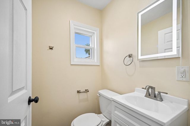 523 W 5TH ST, Palmyra, NJ 08065