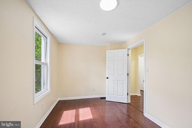 523 W 5TH ST, Palmyra, NJ 08065