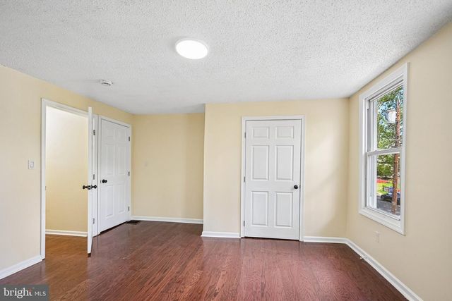 523 W 5TH ST, Palmyra, NJ 08065