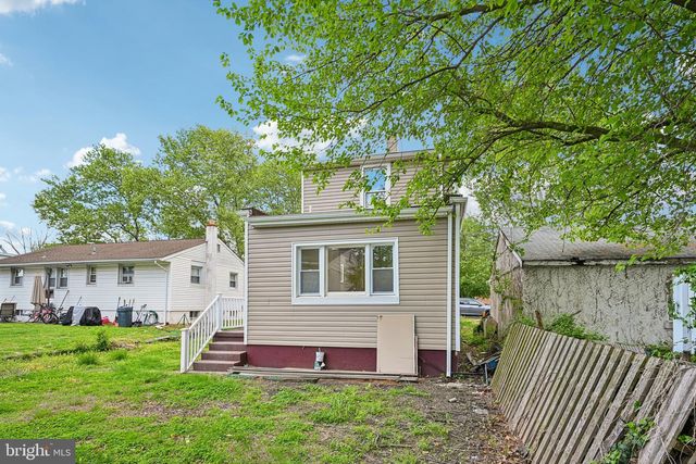 523 W 5TH ST, Palmyra, NJ 08065