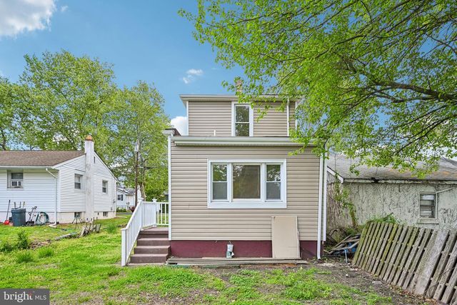523 W 5TH ST, Palmyra, NJ 08065