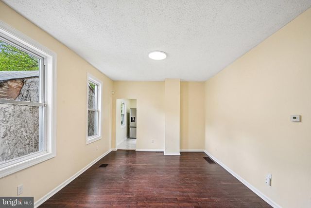 523 W 5TH ST, Palmyra, NJ 08065