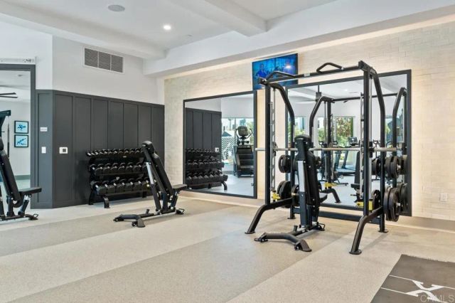 5035 Avenida Lugano 6, Chula Vista, CA 91913