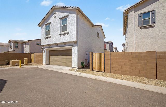 14115 W BRONCO Trail, Surprise, AZ 85387
