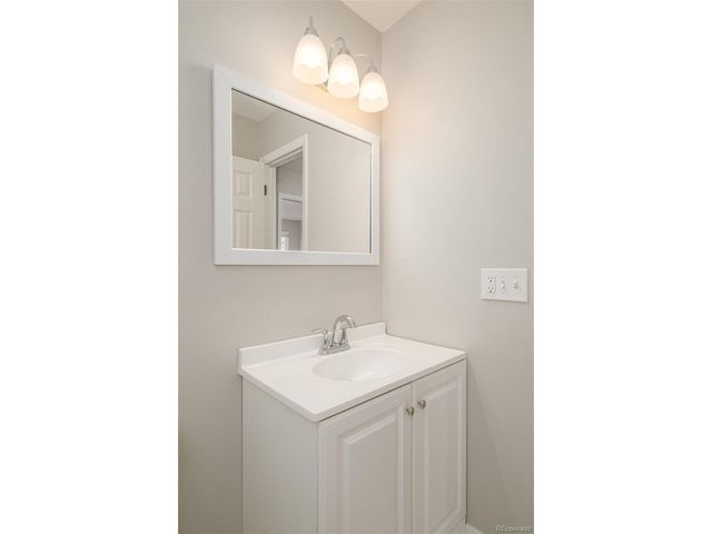 8762 Pierce Way 121, Arvada, CO 80003