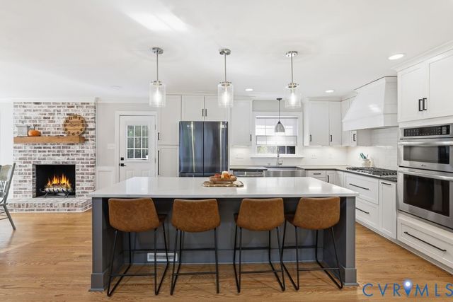 10062 Studley Farms Dr, Mechanicsville, VA 23116