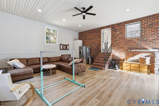 10062 Studley Farms Dr, Mechanicsville, VA 23116