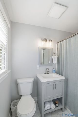 10062 Studley Farms Dr, Mechanicsville, VA 23116