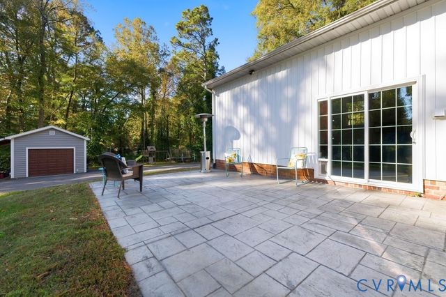 10062 Studley Farms Dr, Mechanicsville, VA 23116