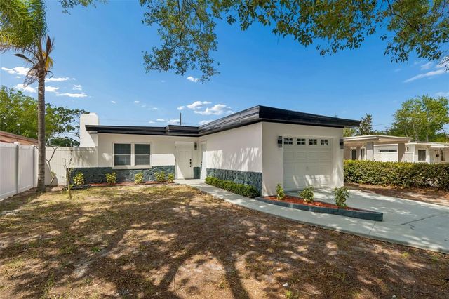 7439 37TH AVENUE N, St Petersburg, FL 33710