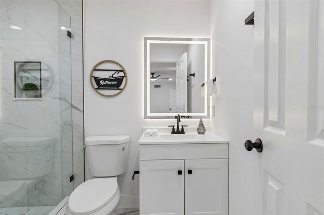 7439 37TH AVENUE N, St Petersburg, FL 33710