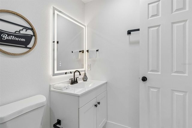 7439 37TH AVENUE N, St Petersburg, FL 33710