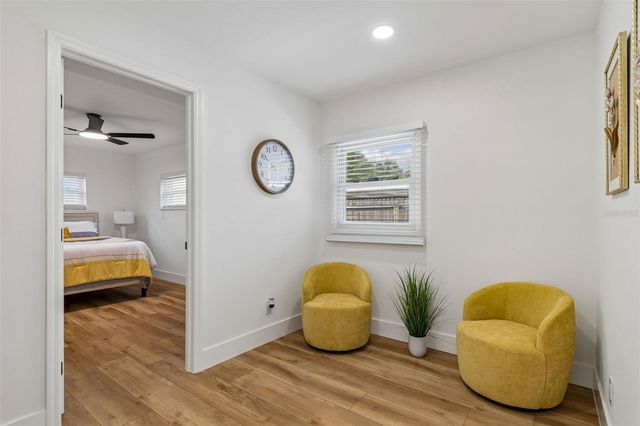 7439 37TH AVENUE N, St Petersburg, FL 33710