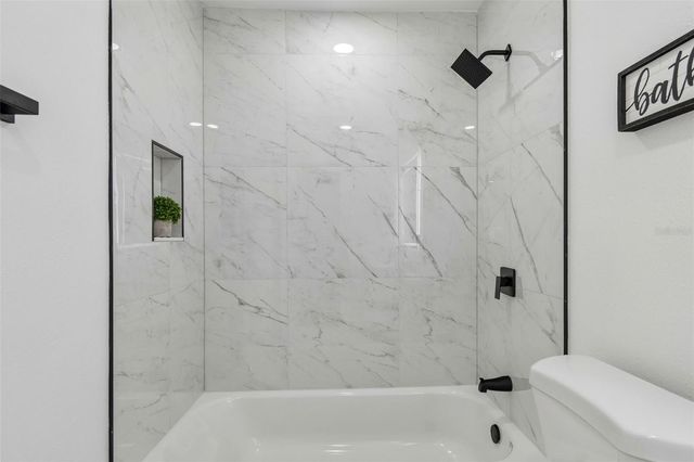 7439 37TH AVENUE N, St Petersburg, FL 33710