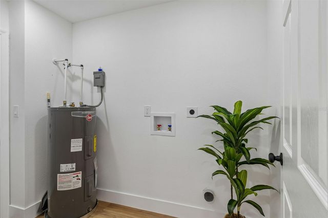 7439 37TH AVENUE N, St Petersburg, FL 33710