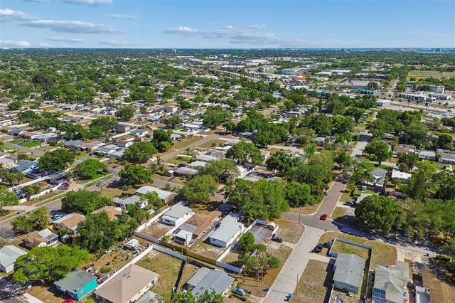 7439 37TH AVENUE N, St Petersburg, FL 33710