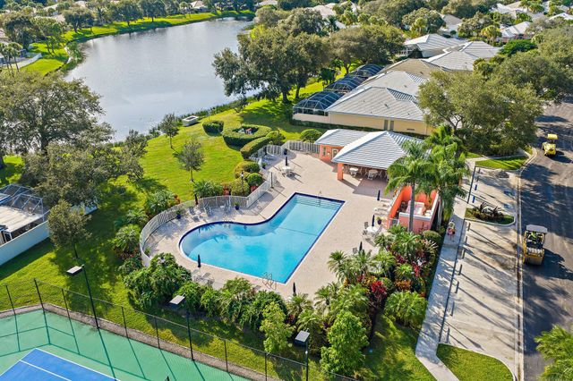 8445 E Garden Oaks Circle, Palm Beach Gardens, FL 33410