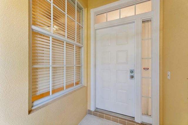 8445 E Garden Oaks Circle, Palm Beach Gardens, FL 33410